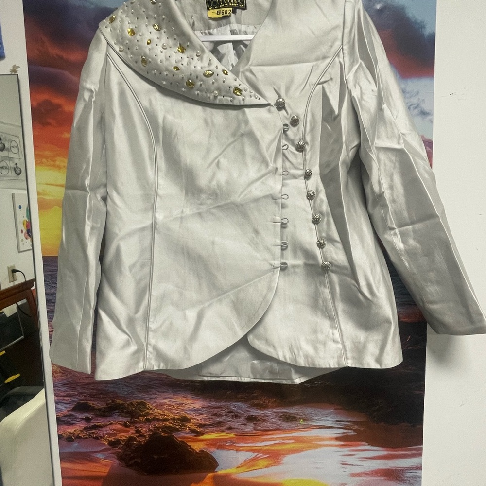 Chic Silver Women's Blazer with Embellishments